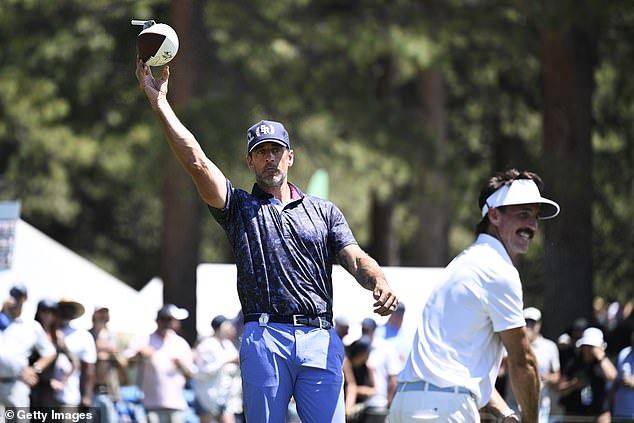 On the whole, the signal caller had warm reception of the fans, throwing balls to them