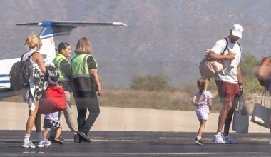 Patrick and Brittany Mahomes were spotted with their children at a Mexican airport Tuesday