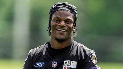 “I’m not the motivational speech guy”: Lamar Jackson opens up about leadership struggle