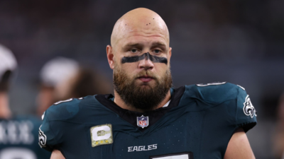 Philadelphia Eagles star Lane Johnson goes viral after lifting 705 pounds like it’s no big deal