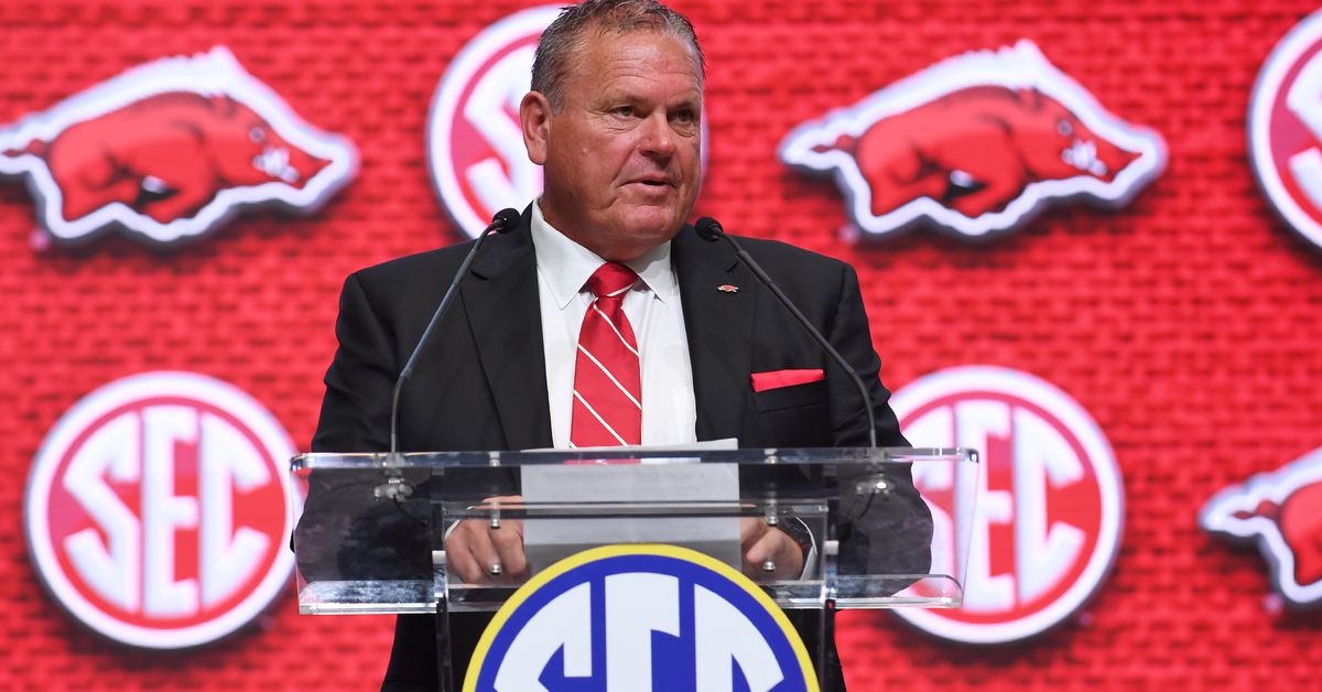 College Football News: A guide to conference media days