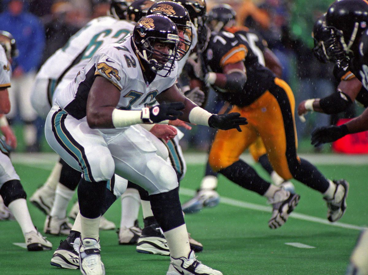 Jacksonville Jaguars v Pittsburgh Steelers