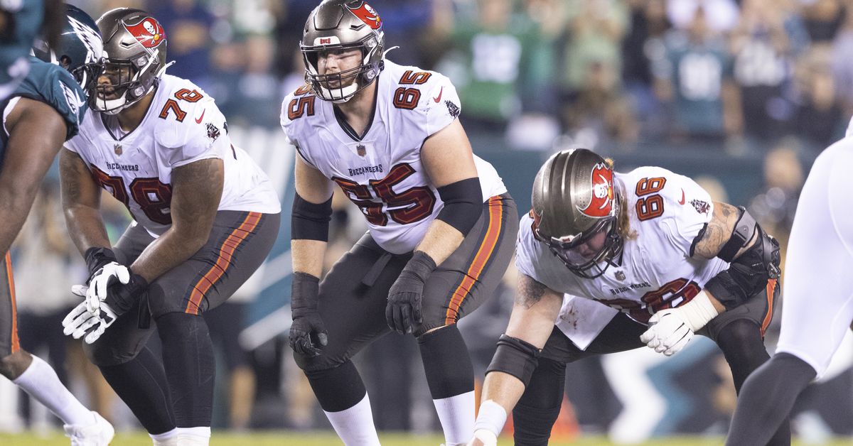 Tampa Bay Buccaneers Quarter Century Team: Offensive Line