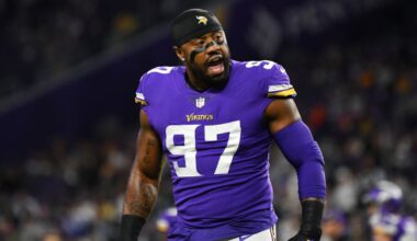 Danielle Hunter, Everson Griffen vying for final EDGE spot on Vikings Quarter Century Team