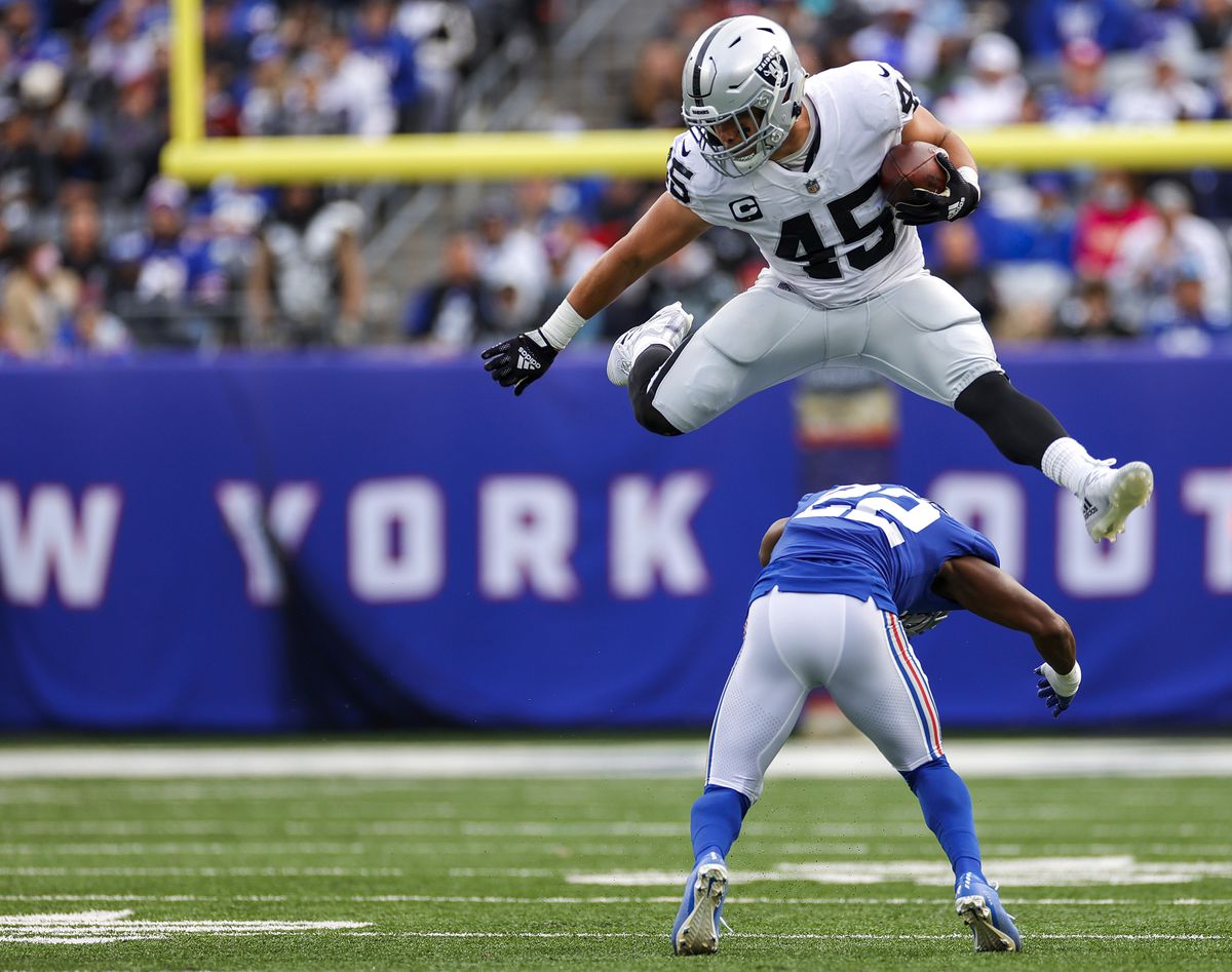 Las Vegas Raiders v New York Giants