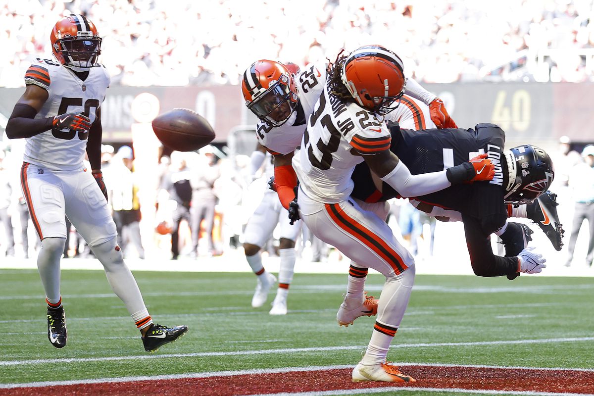 Cleveland Browns v Atlanta Falcons