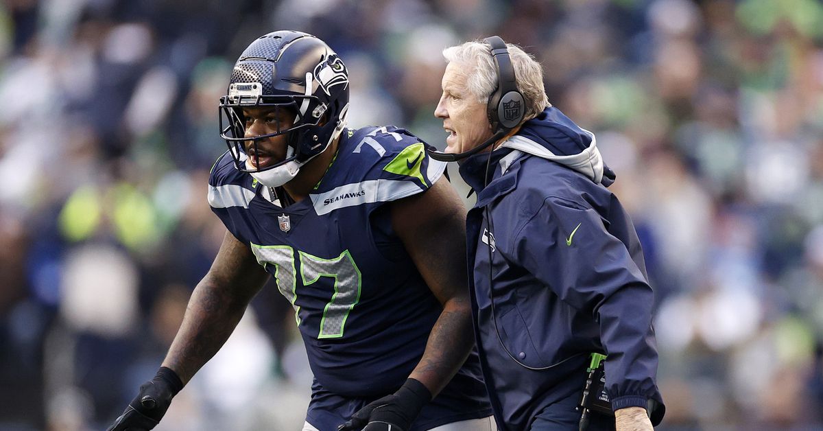 Raiders Mailbag: What defensive tackle options post-Christian Wilkins?