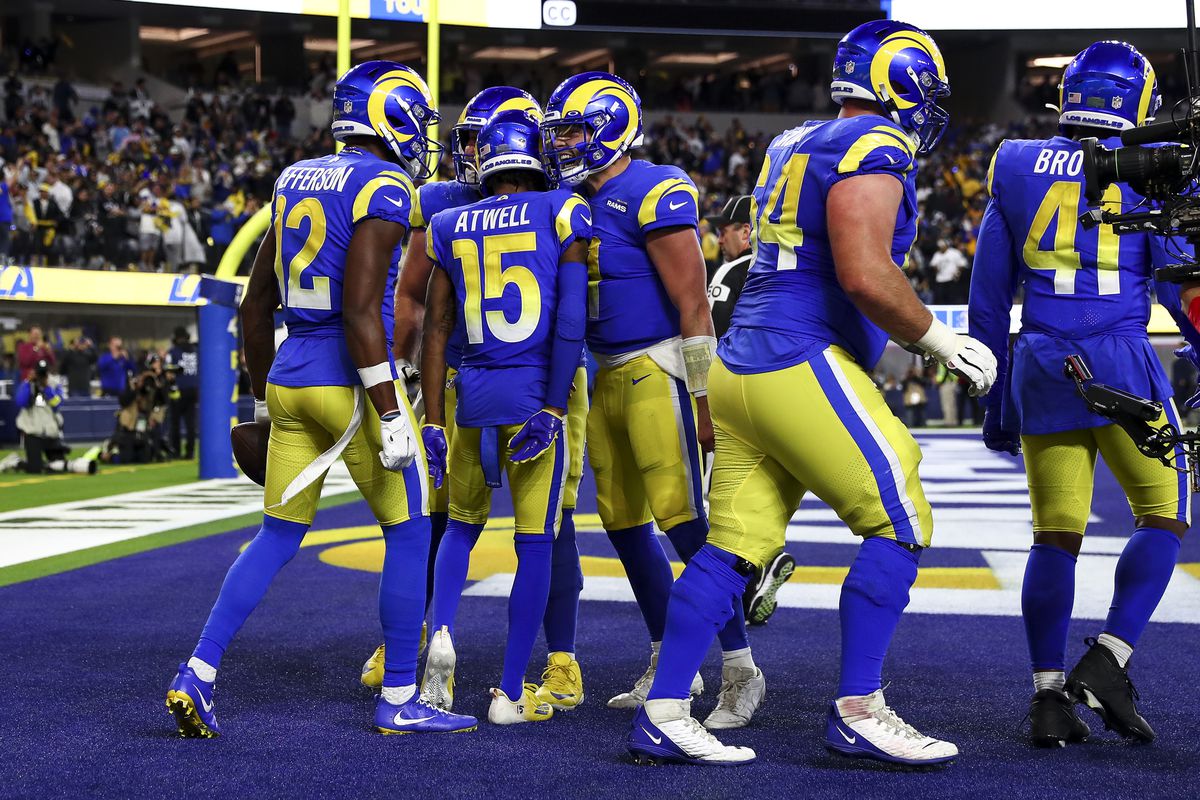 Las Vegas Raiders v Los Angeles Rams