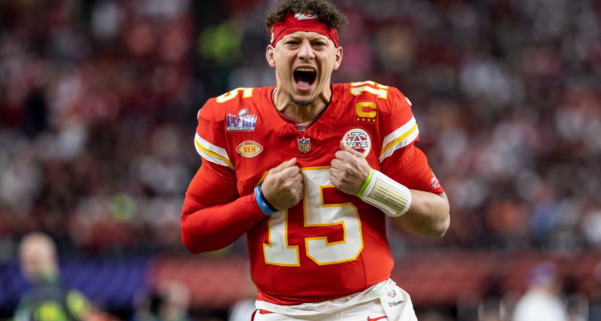 Kansas City Chiefs make $94 million history and give Patrick Mahomes the most expensive protector