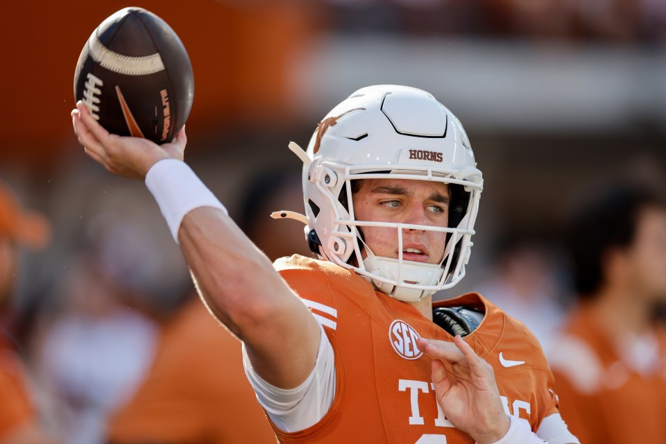 Texas fans are ready for Arch to take over the Longhorns in 2025
