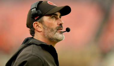 Kevin Stefanski given an ultimatum, leaving him with only two options: Shedeur Sanders or Dillon Gabriel - MARCA