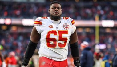 Agent's Take: What it will take for Chiefs to retain star guard Trey Smith for the foreseeable future