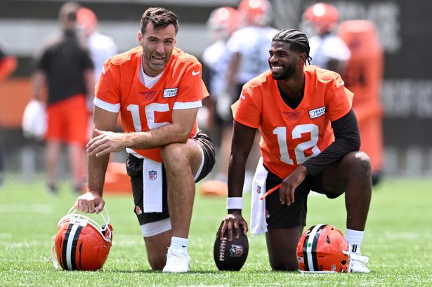 Joe Flacco and Shedeur Sanders during Cleveland Browns minicamp