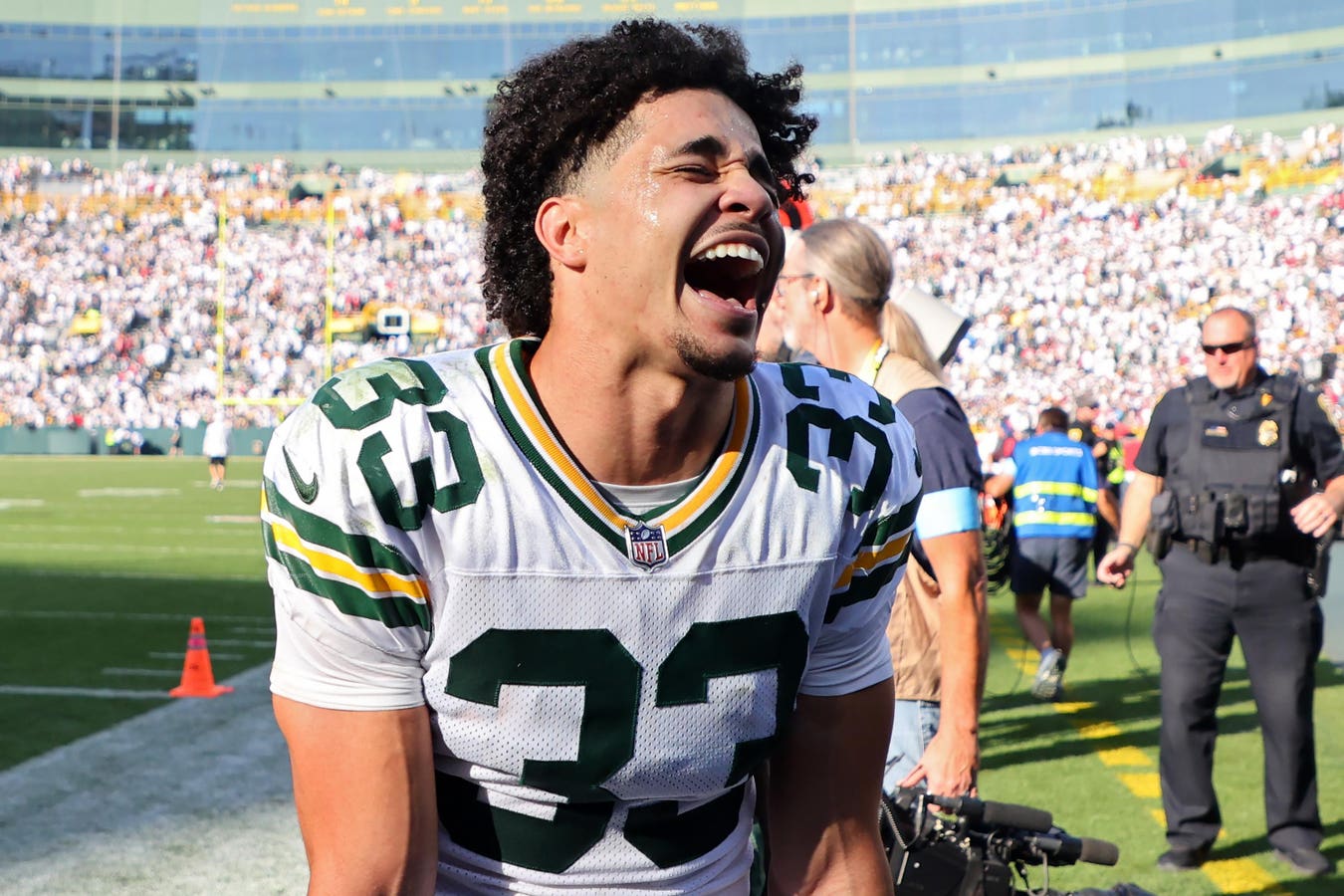 No. 16 — Evan Williams