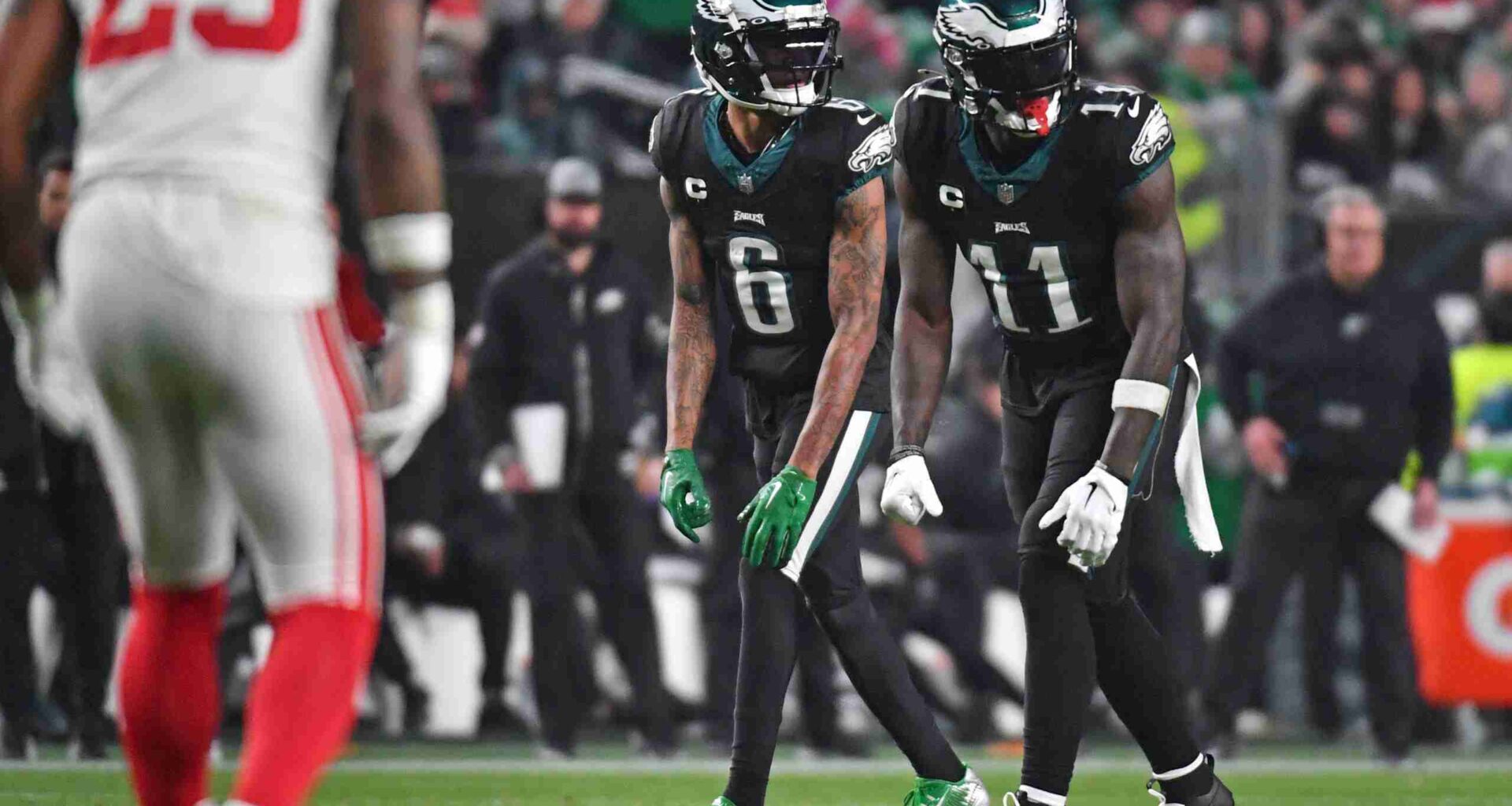Where Will A.J. Brown & DeVonta Smith Rank Among All-Time Eagles Receivers?