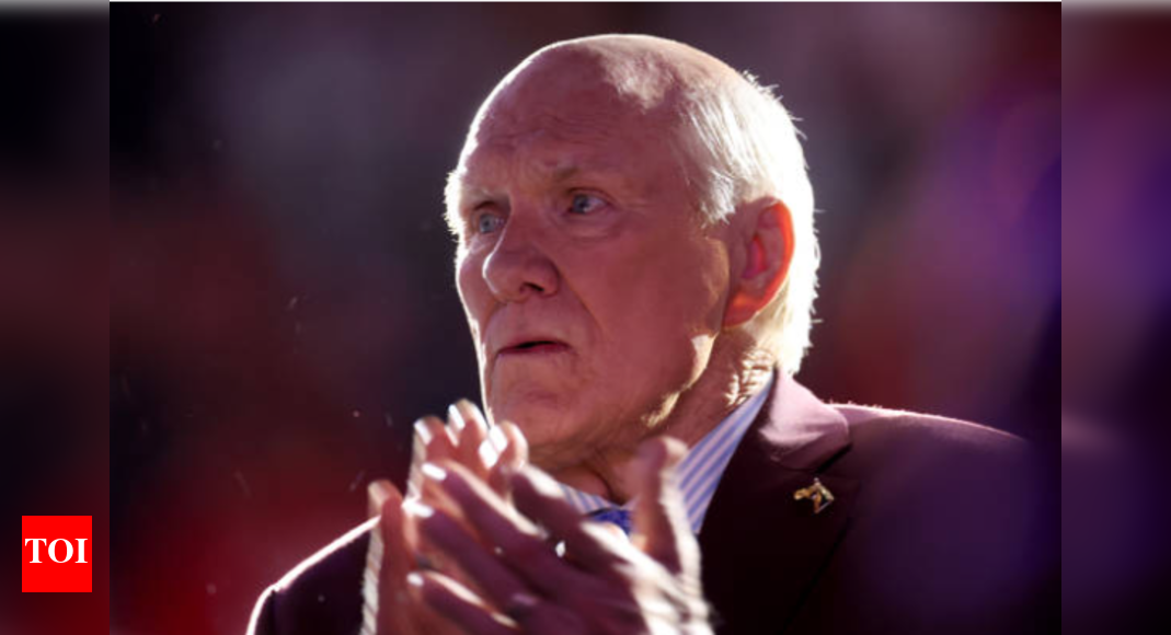 Terry Bradshaw rips Pittsburgh Steelers for Kenny Pickett “failure”: “They didn't even do anything to build around him” | NFL News