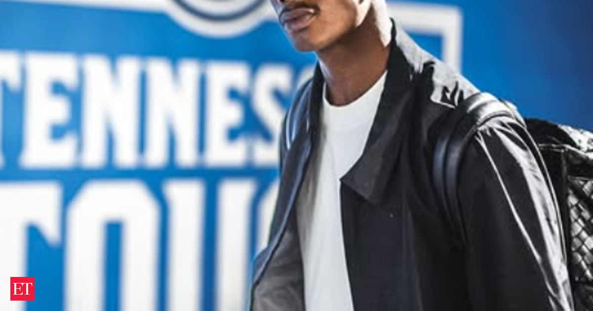 After Garrett Wilson’s megadeal, pressure mounts on Falcons to figure out their next move