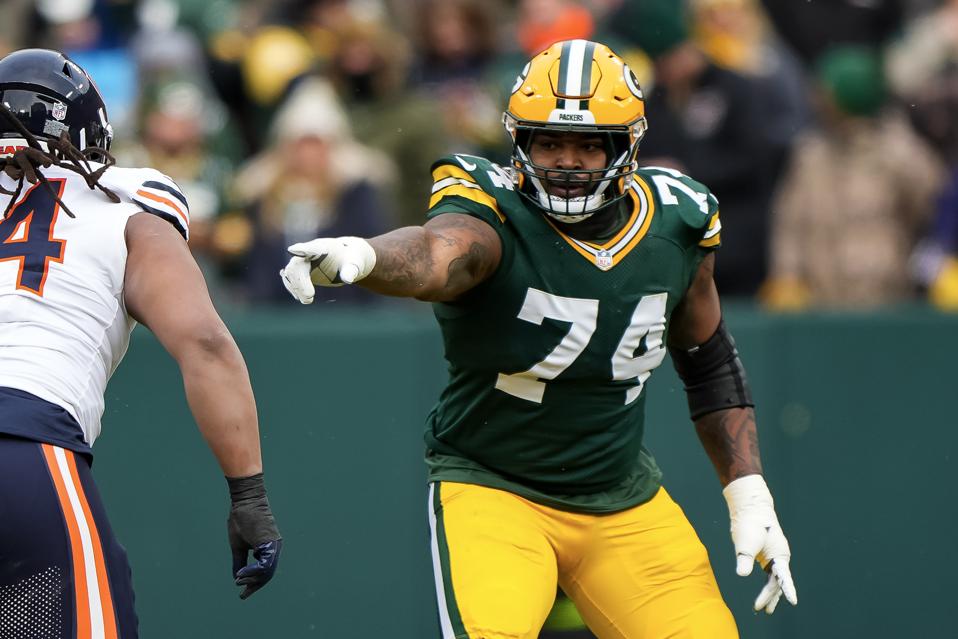 Chicago Bears v Green Bay Packers