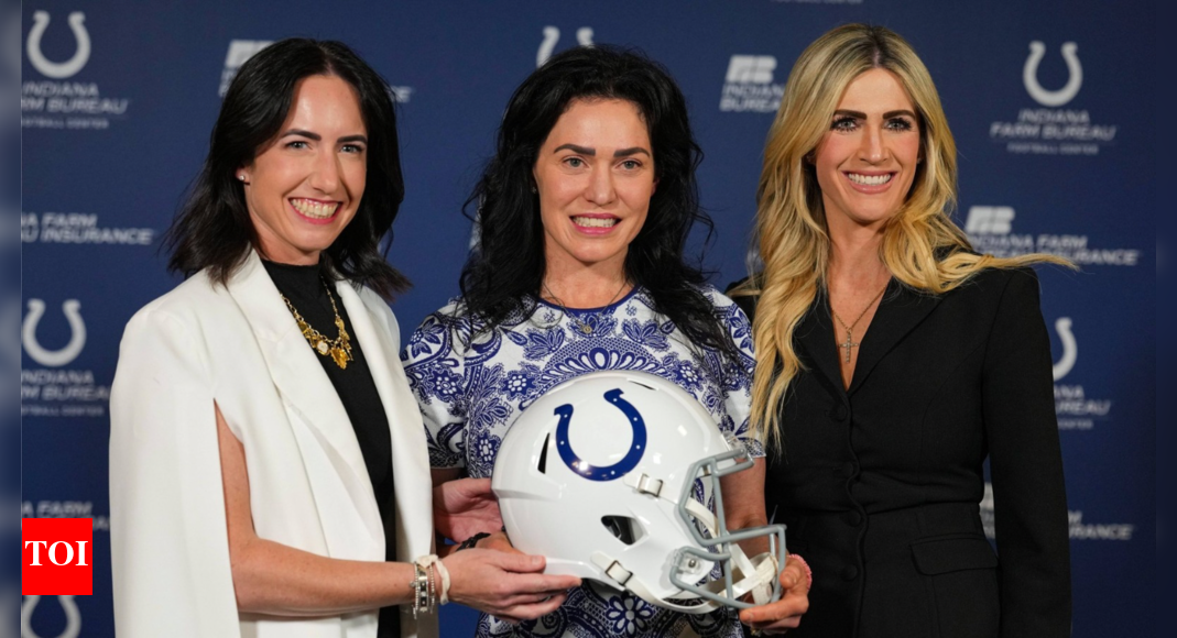 Indianapolis Colts honored with 2025 ESPY Sports Humanitarian Team award for mental health work | NFL News