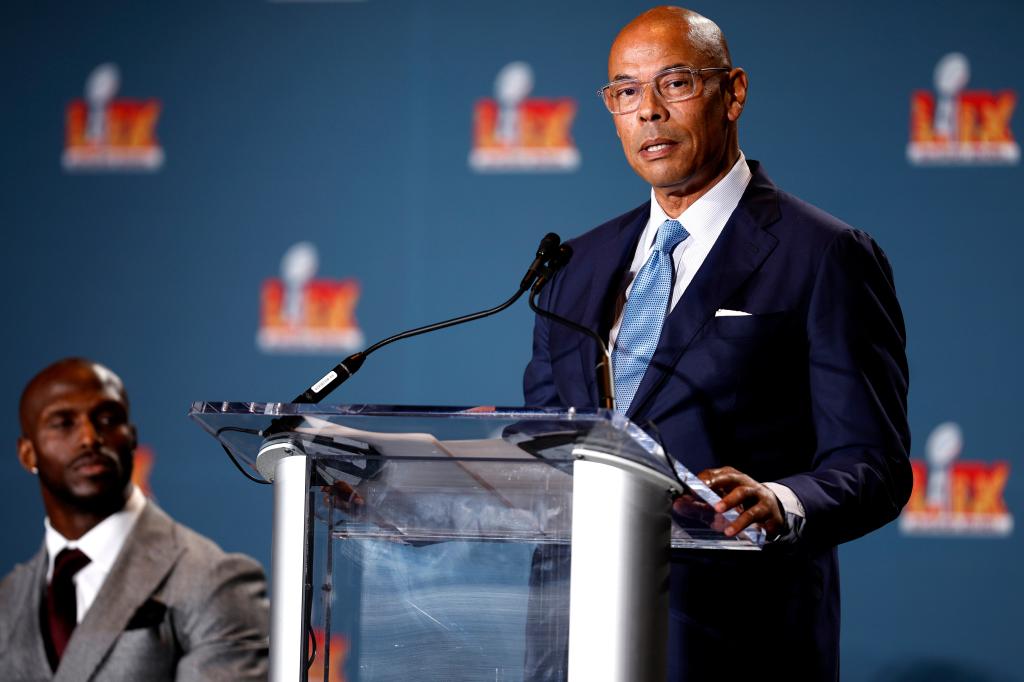 Lloyd Howell Jr. resigns as NFLPA executive director