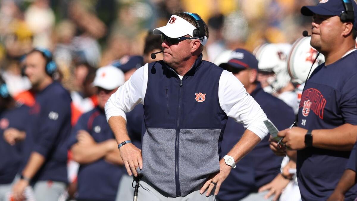 Blue-Chip Ratio 2025: The college football teams that have done less with more talent