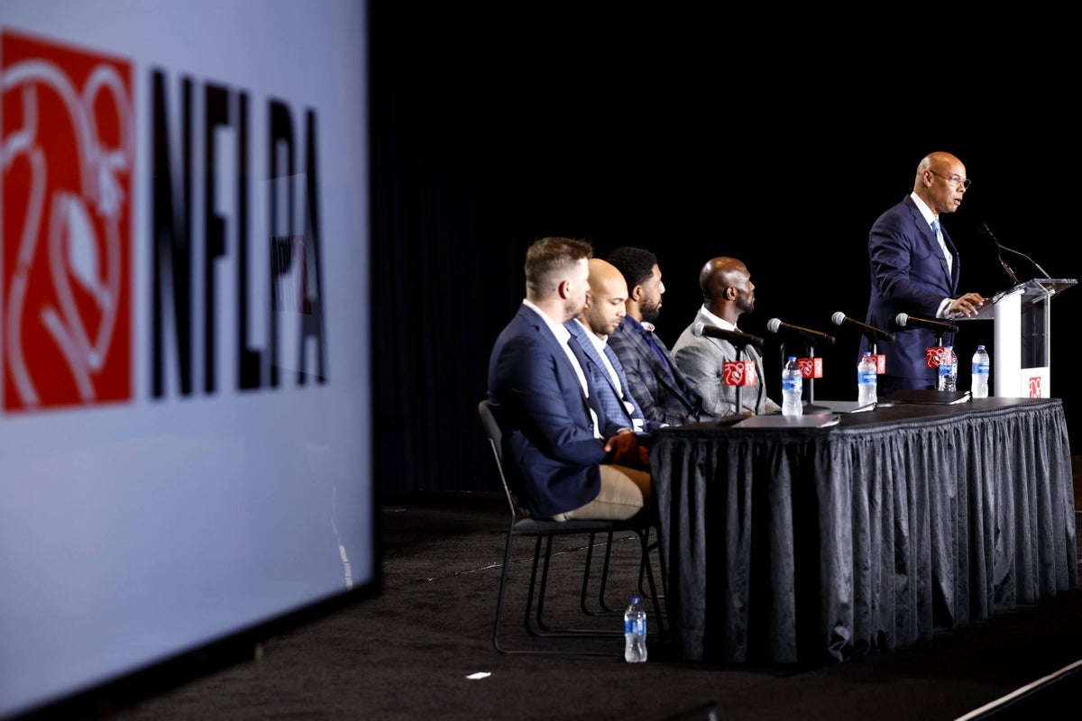 NFLPA’s interim executive director not expected to get full-time job: Source