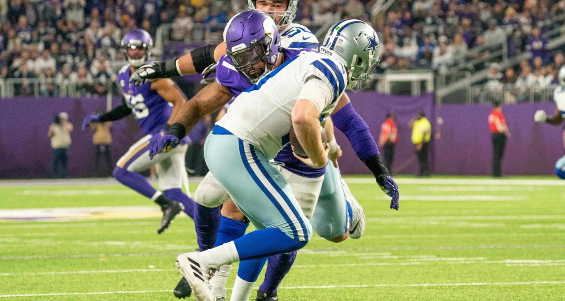 Former MN Vikings Pro Bowler Kicked Off Delta Flight After Emergency Landing