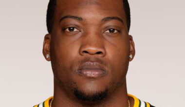 Quay Walker Headshot