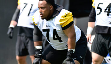 Steelers Player Gets Engaged; Lions Lose Starter for Season