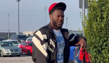 Sports Illustrated - Colts Captain Pays Tribute to…