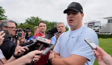 Bengals' Trey Hendrickson does not report to training camp amid contract dispute