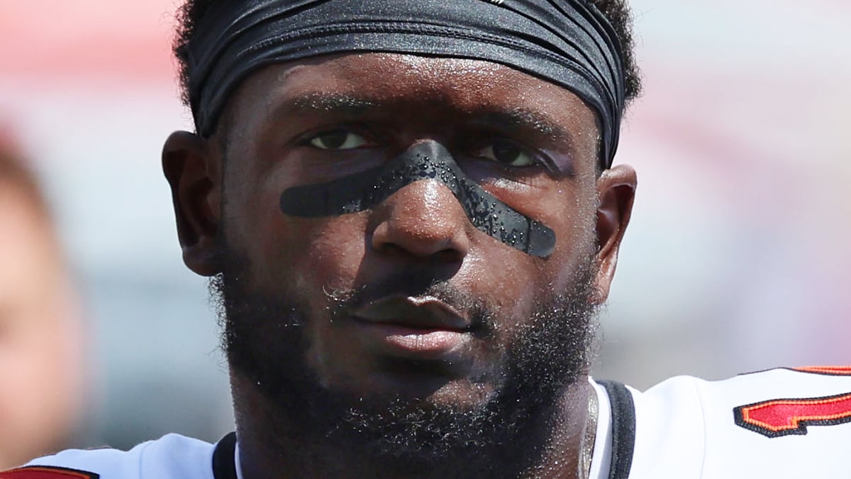 Chris Godwin Headshot