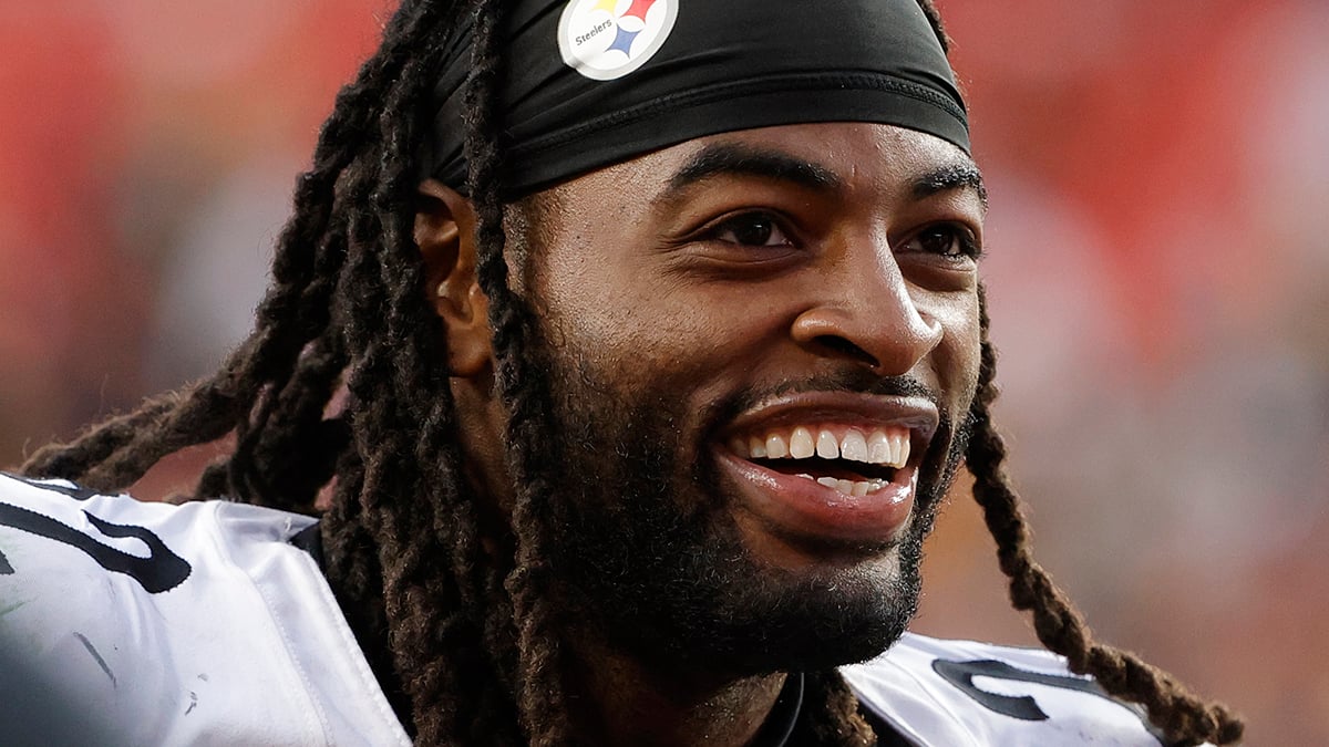 Najee Harris Headshot