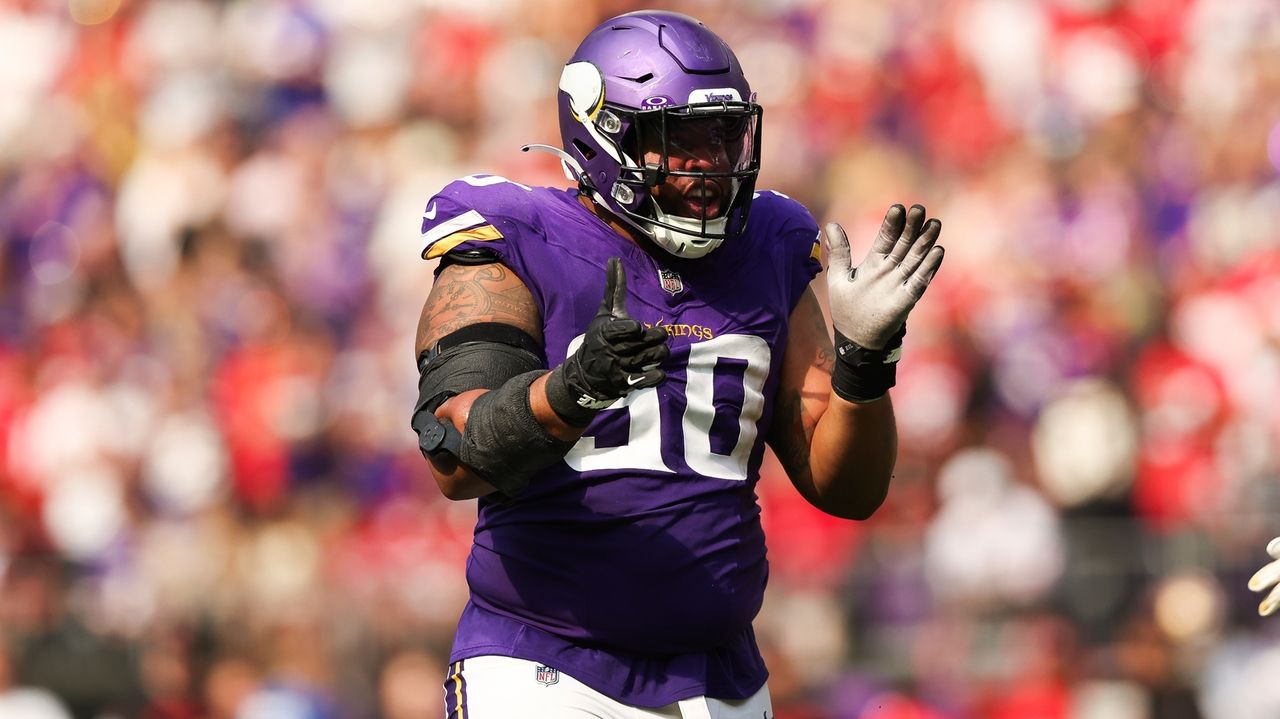 Saints add veterans in defensive end Jonathan Bullard and safety Julian Blackmon as camp opens