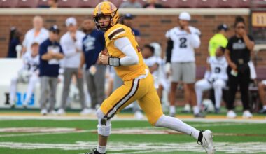 Shunned by hometown Razorbacks, redshirt-freshman Drake Lindsey set to lead Minnesota offense