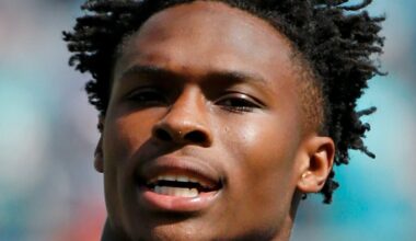 Darnell Mooney Headshot