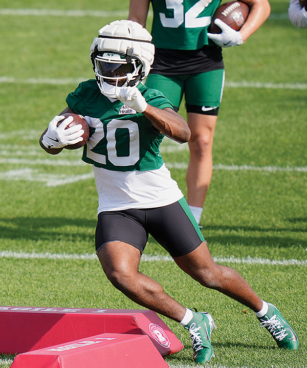 Hall optimistic ahead of of 4th season with Jets | News, Sports, Jobs