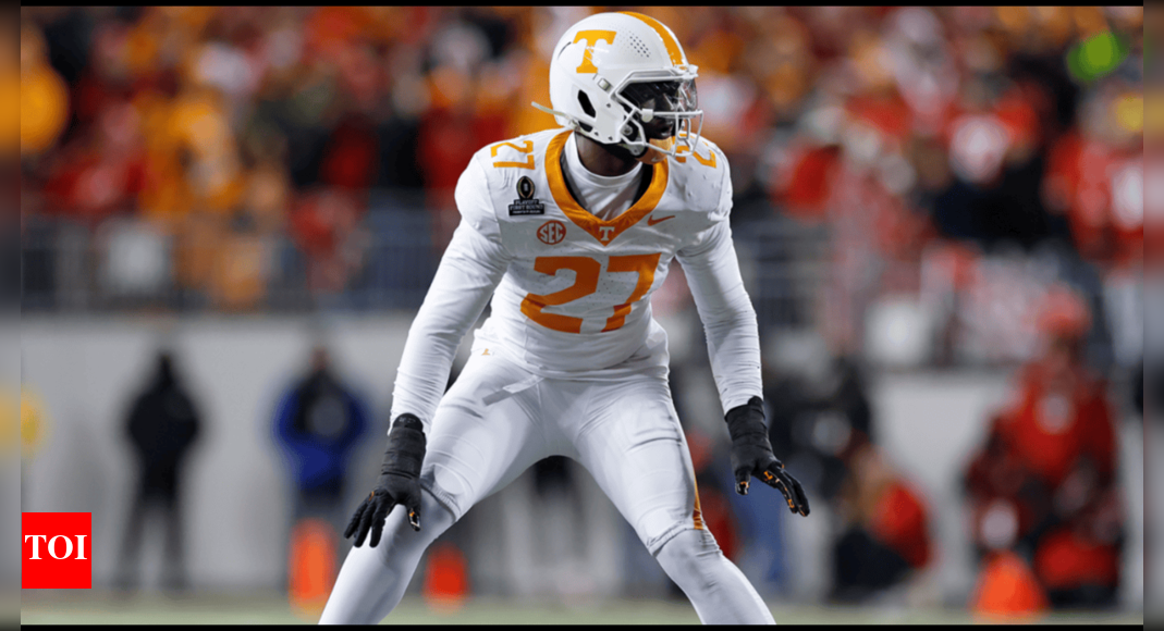 $20M Falcons rookie scare eased by Jeff Ulbrich, who gave injury update | NFL News