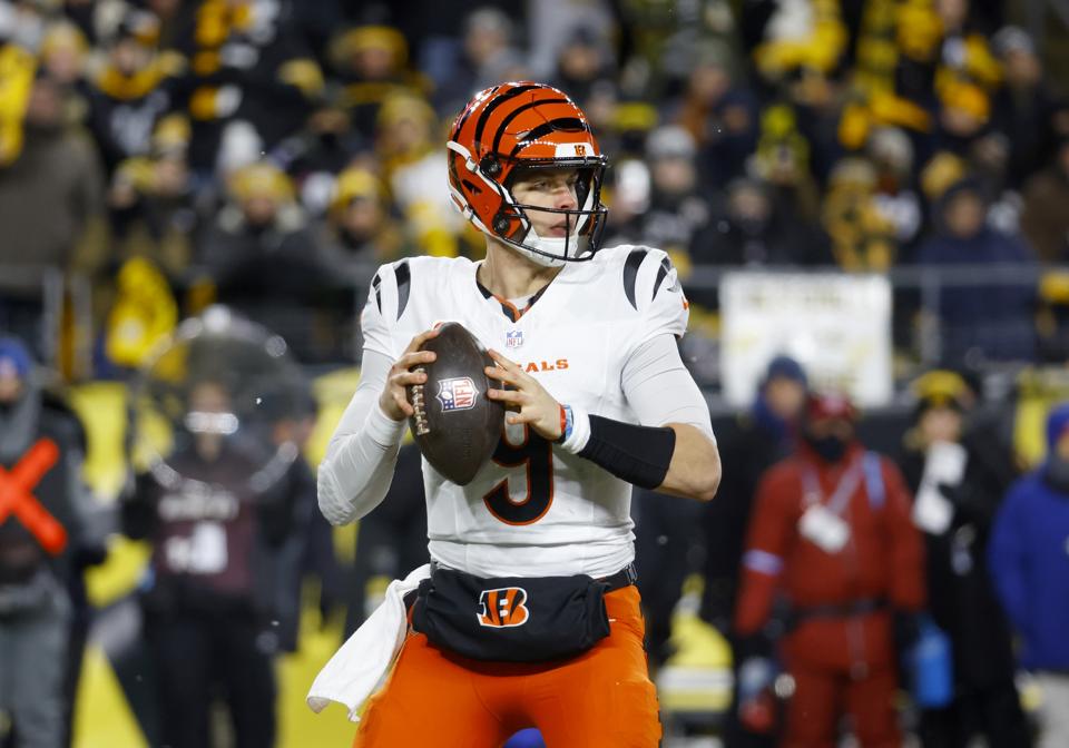 Cincinnati Bengals v Pittsburgh Steelers