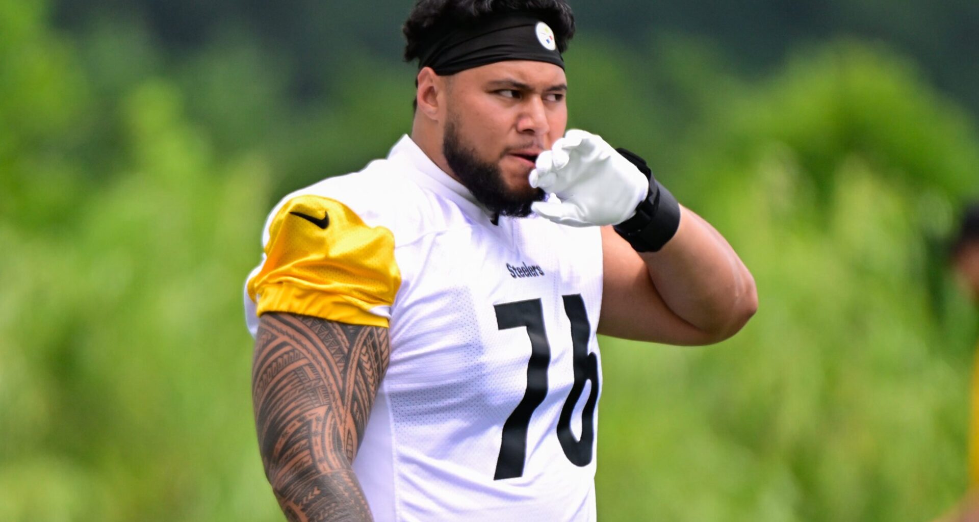 Troy Fautanu Shines, Rookies Get Humbled