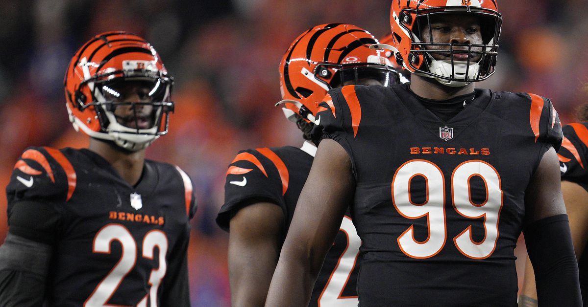 Who will have the better NFL career: Dax Hill or Myles Murphy?