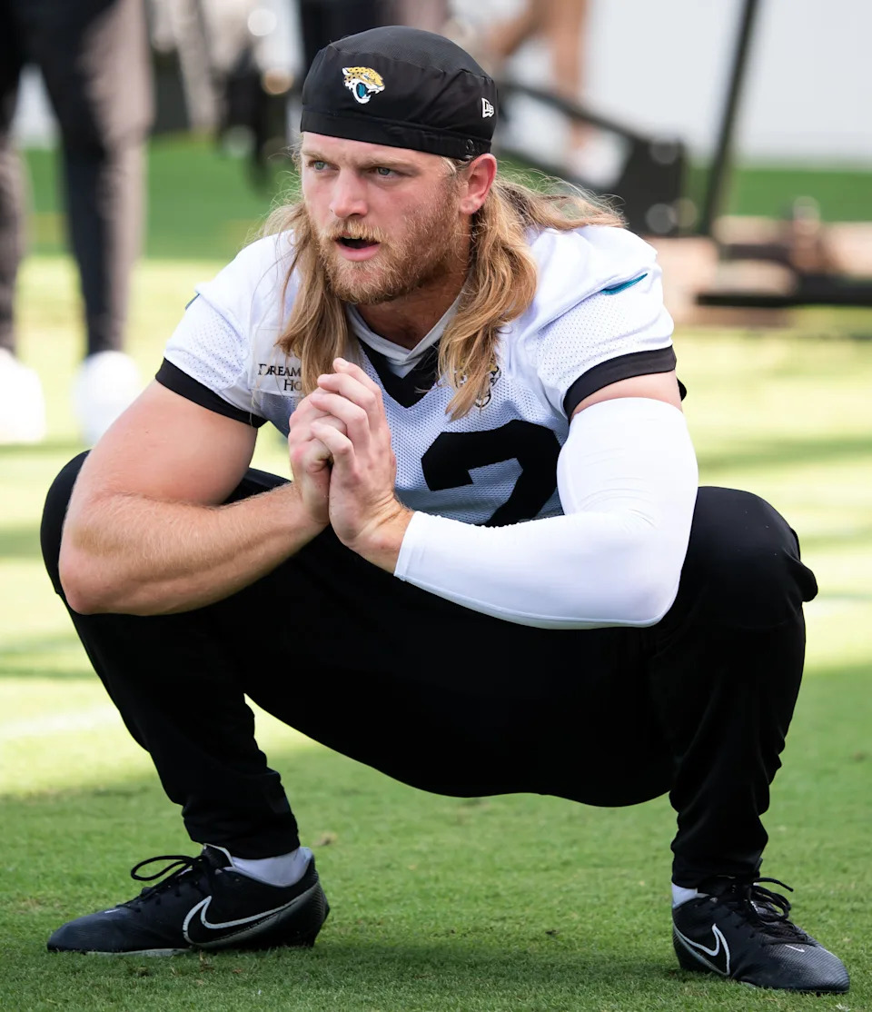 Jacksonville Jaguars safety Andrew Wingard (42) stretches during the Jacksonville Jaguars’ third mandatory minicamp Thursday June 12, 2025 at the Miller Electric Center in Jacksonville, Fla. [Doug Engle/Florida Times-Union]