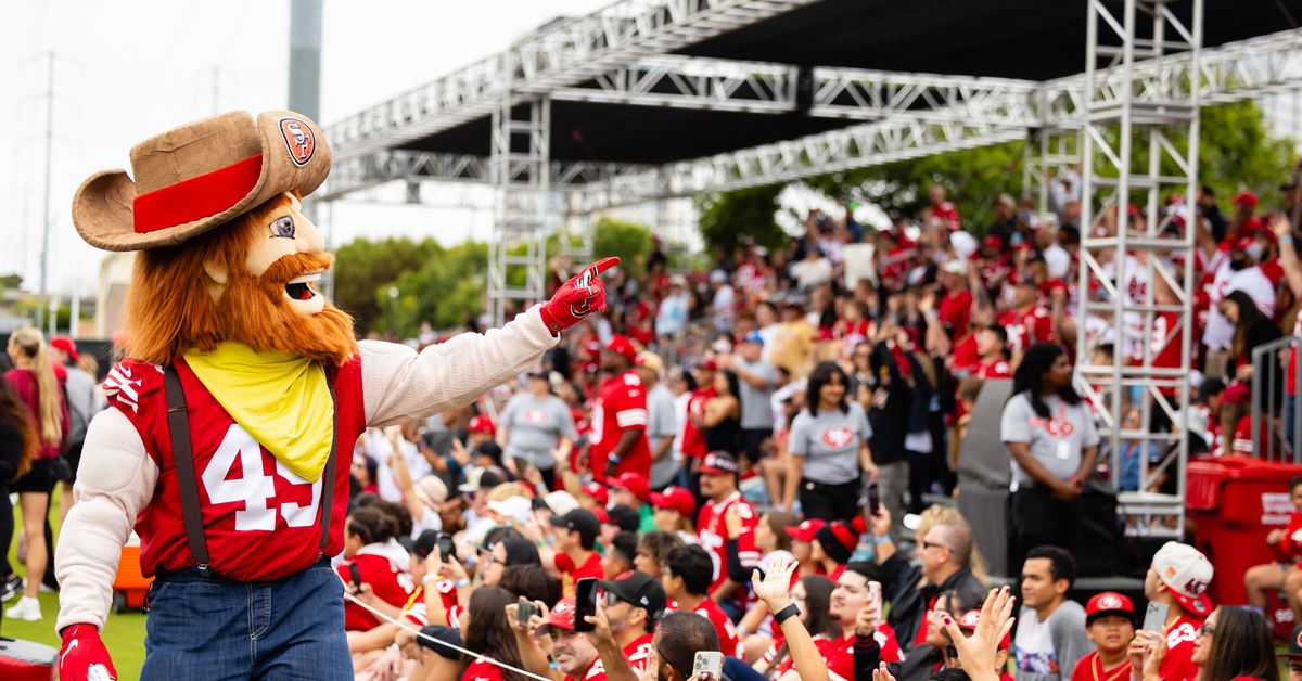 49ers News: Less than two weeks til open practice