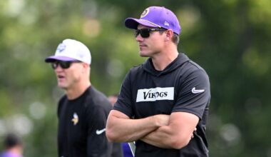 Vikings Training Camp 2025 Heats Up: McCarthy’s Grip & Injury Twists!