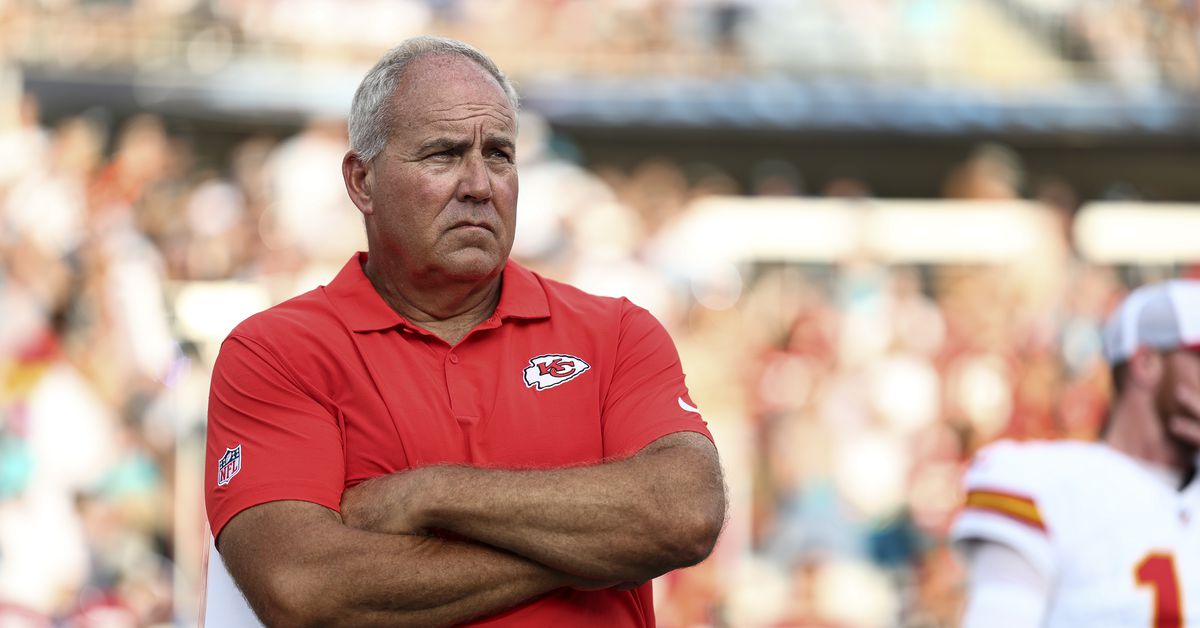 Chiefs Training Camp Day 4: Punters Matt Ariaza, Eddie Czaplicki battle