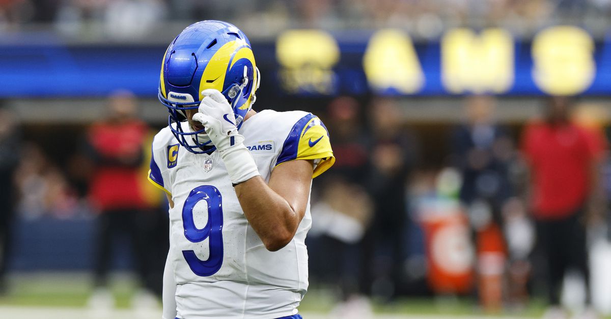 Rams QB Matthew Stafford to start training camp injured after new deal