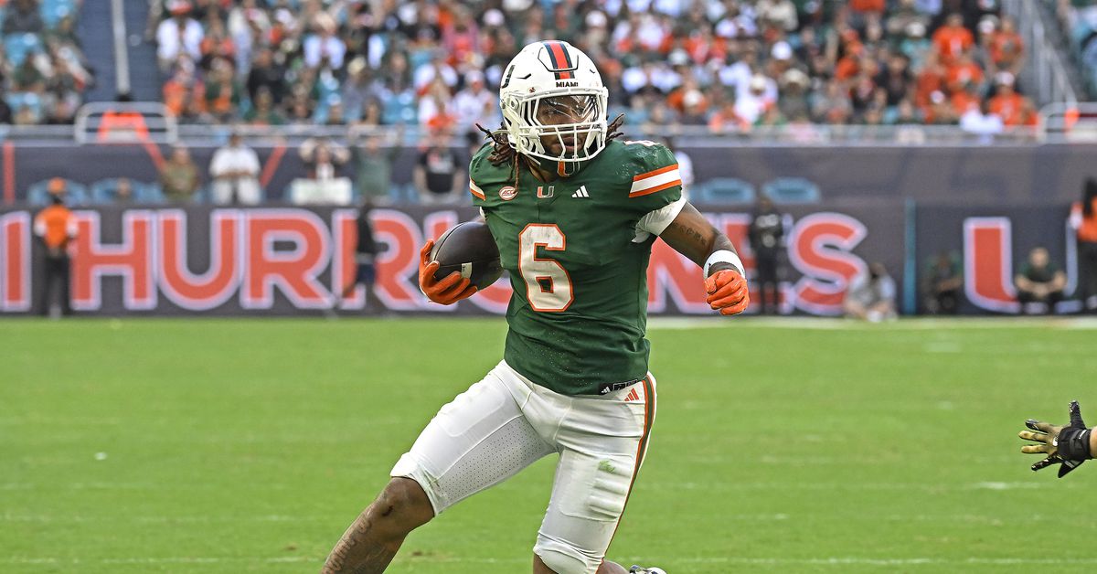 Seahawks 2025 draft class projections: Damien Martinez will battle in crowded backfield