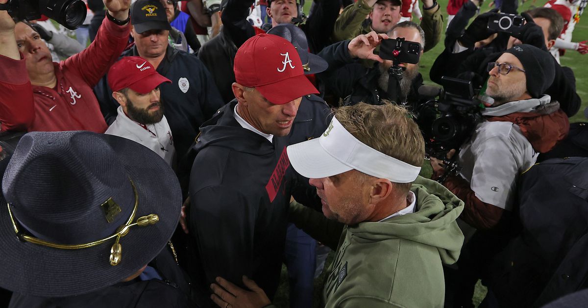 Alabama football recruiting, Auburn headed in opposite directions