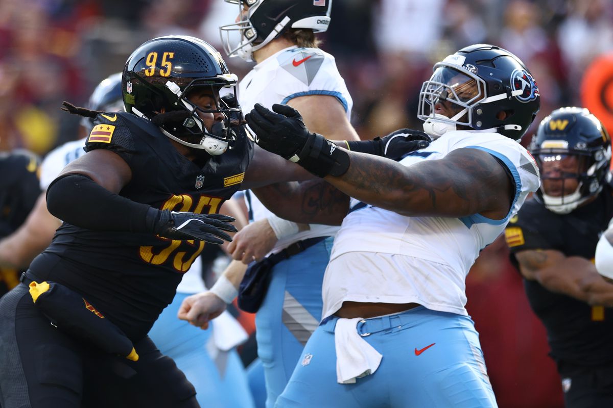 Tennessee Titans v Washington Commanders