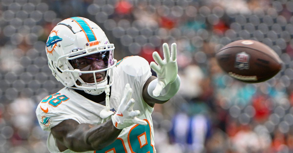 Report: 49ers workout WRs Grant DuBose & Equanimeous St. Brown ahead of training camp